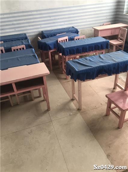 出售幼儿园用品