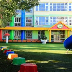 星贝儿幼儿园产品及店铺装修图片展示